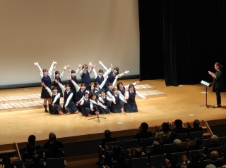 新潟県央ジュニア合唱団「ブレーメン」の澄み渡る合唱