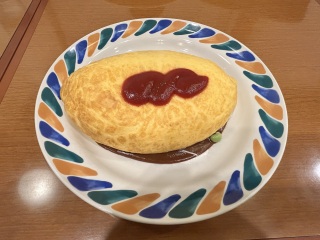 卵がドスン!と乗っています。大迫力!!